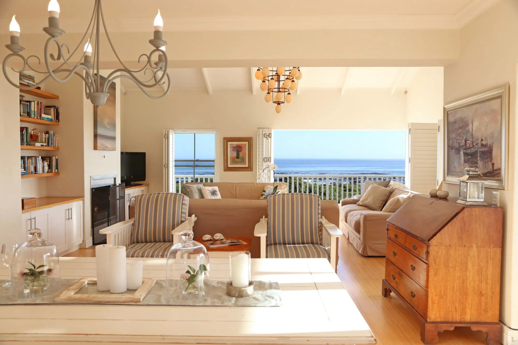 Shores Edge Luxury Oceanfront Home