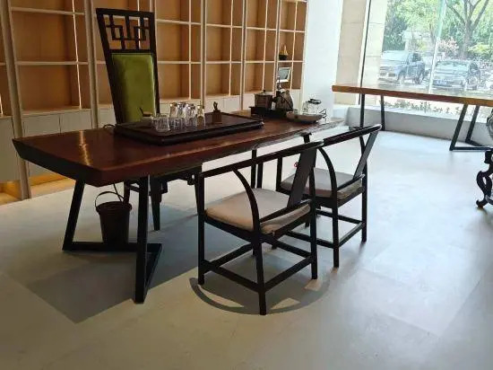 Jincheng Imperial Crown Hotel