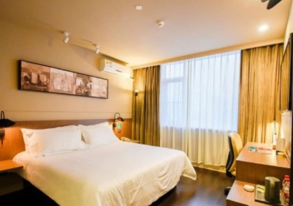 Jinjiang Inn Minzu Street TV Staiton