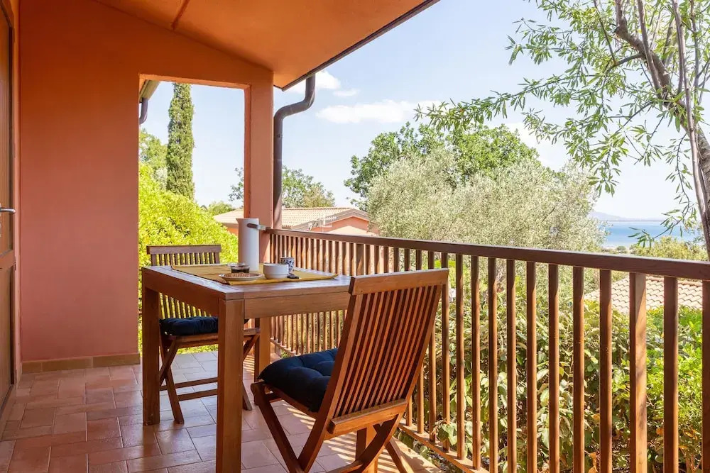 Residence with swimming pool in Albinia just 150 mt from the beach