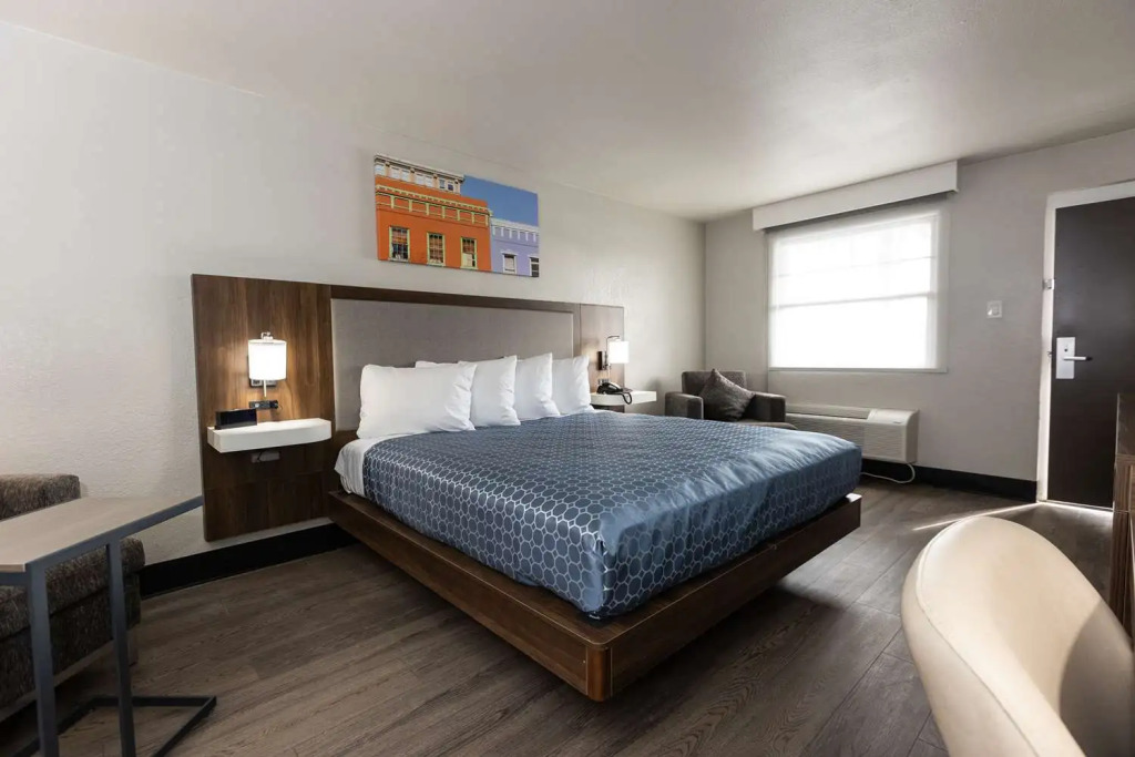 Bhagat Hotels Stone Mountain Atlanta BW Signature Collection