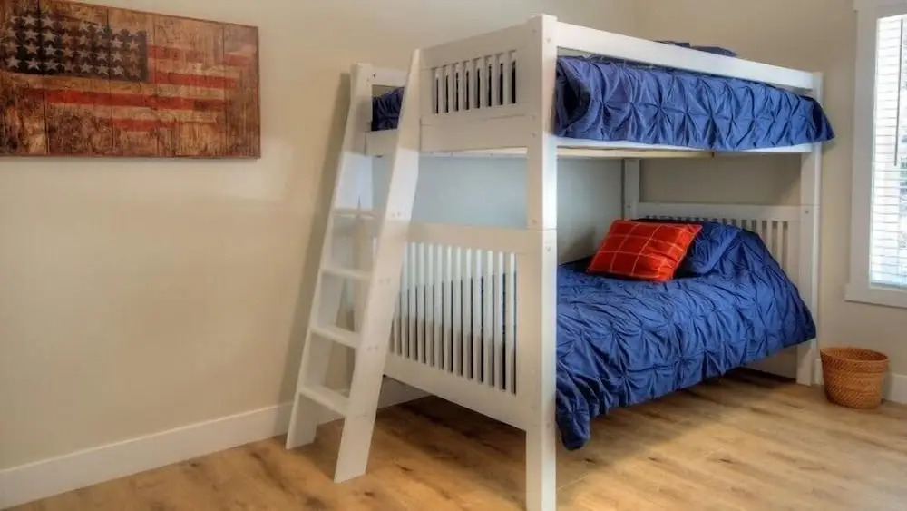 Scenic Wonder Craftman Cottage 3 Bedroom