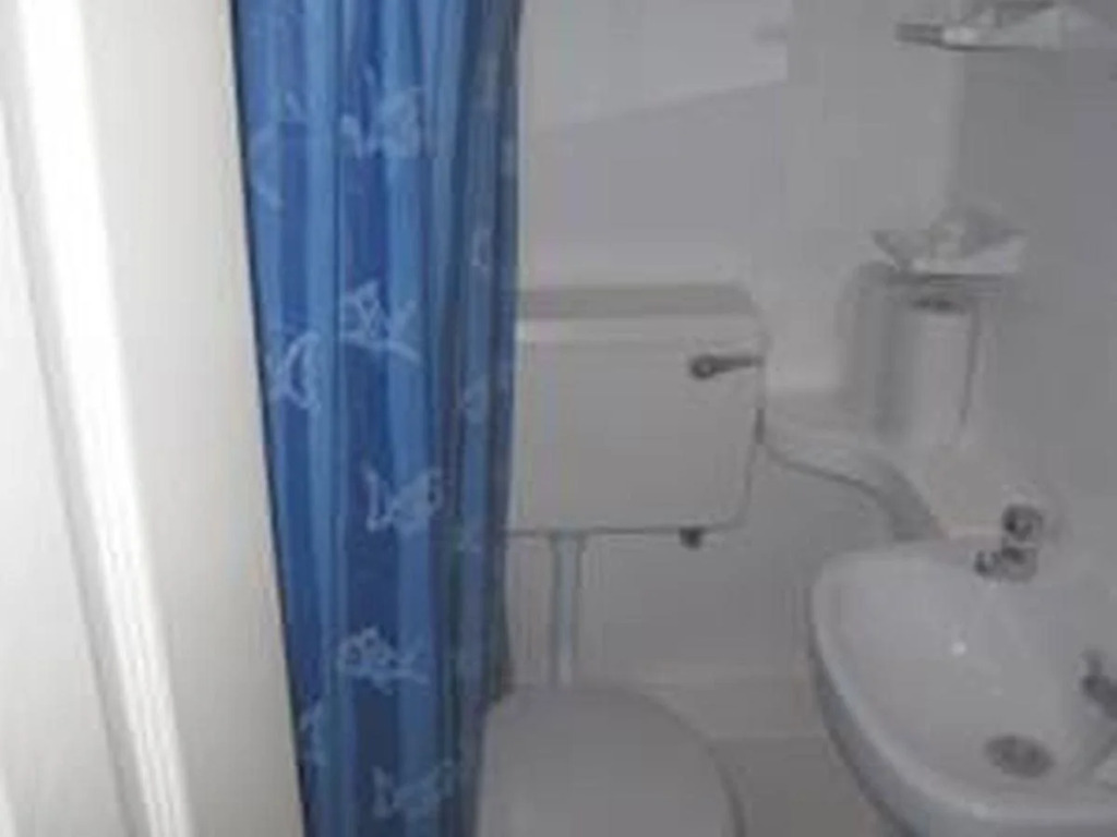 A To Z Hotel