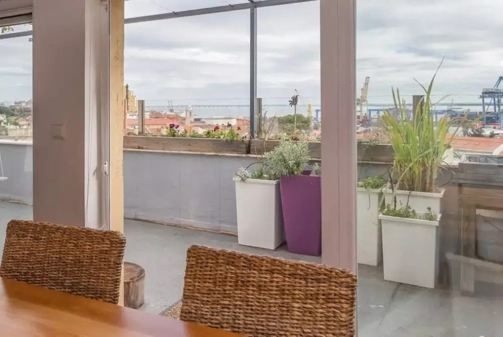 Sunny House on Tejo River