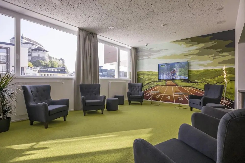 Aparthotel Backstage