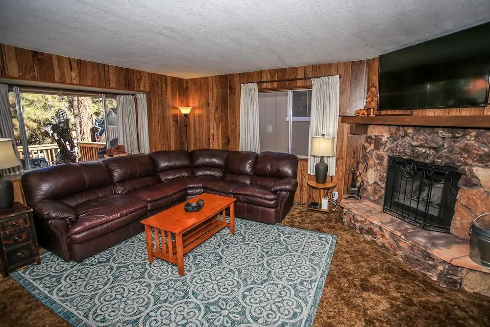 Moonridge Mile 2 Bedrooms 1 Bathroom Home