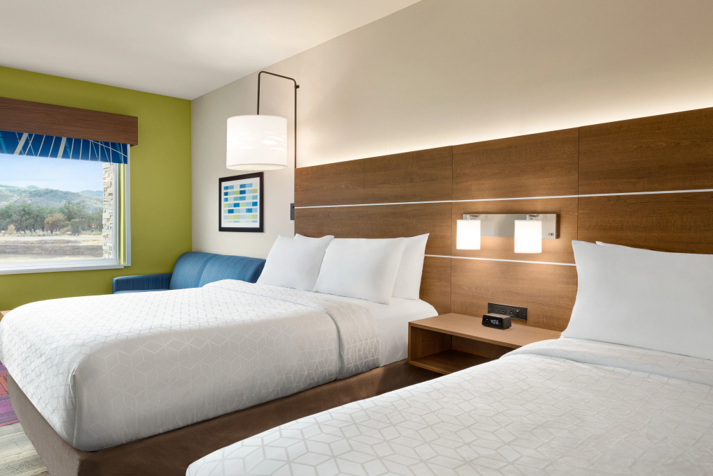 Holiday Inn Express & Suites - Ukiah by IHG
