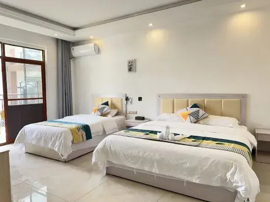 Libo Small Hole Northeast People Inn