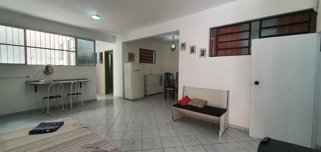 Apto 7 Casa Consulte preço acima de 20 diarias Grande 2Q 2B 2S Completo Geladeira Fogao Ar Condicionado Maq Lavar Exc Localização Centro Praia