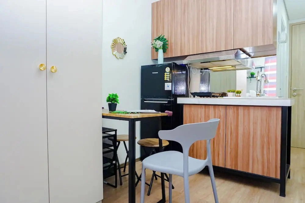 Compact Look Studio At Meikarta District 2 Apartment