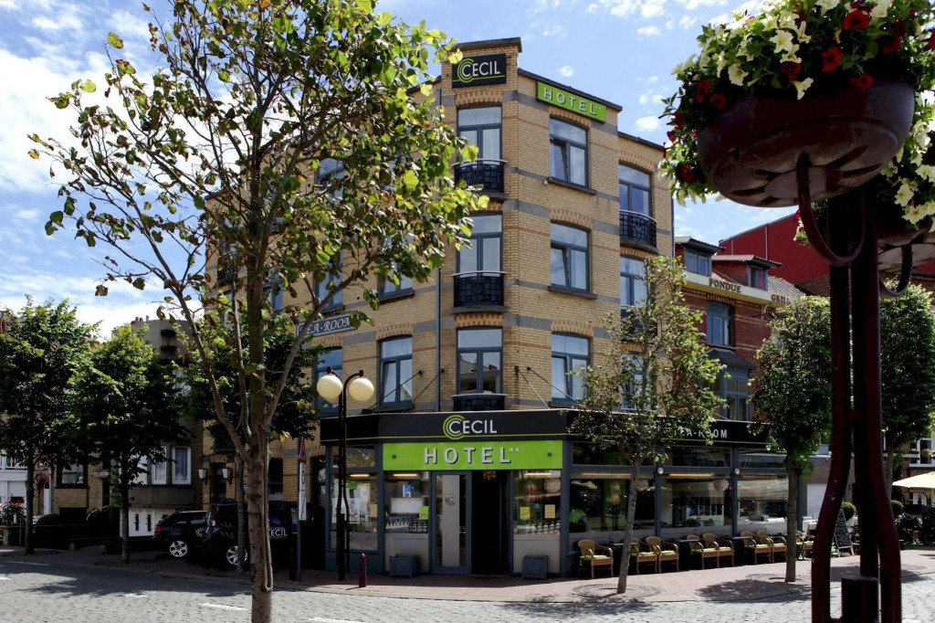 Hotel Cecil