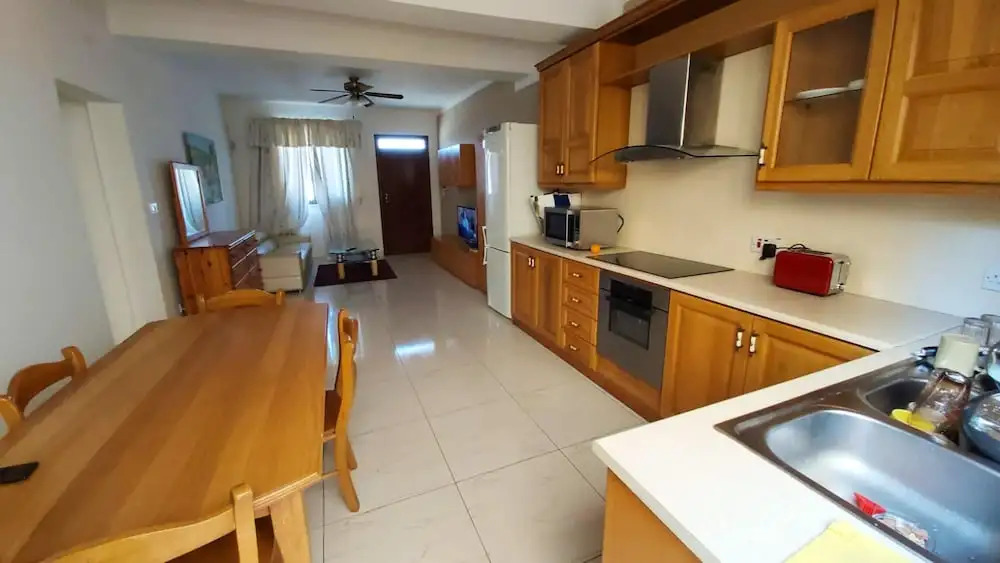 Apartment With 2 Bedrooms in Is-swieqi, With Wonderful Mountain View, Terrace and Wifi