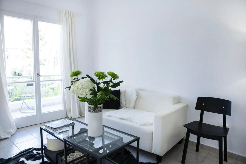 Best located executive apartment in Maroussi.