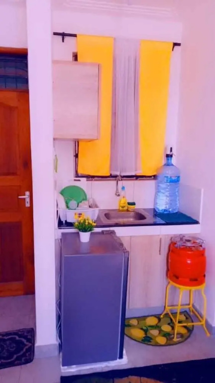 Lux Suites Vee studio Apartments Bamburi
