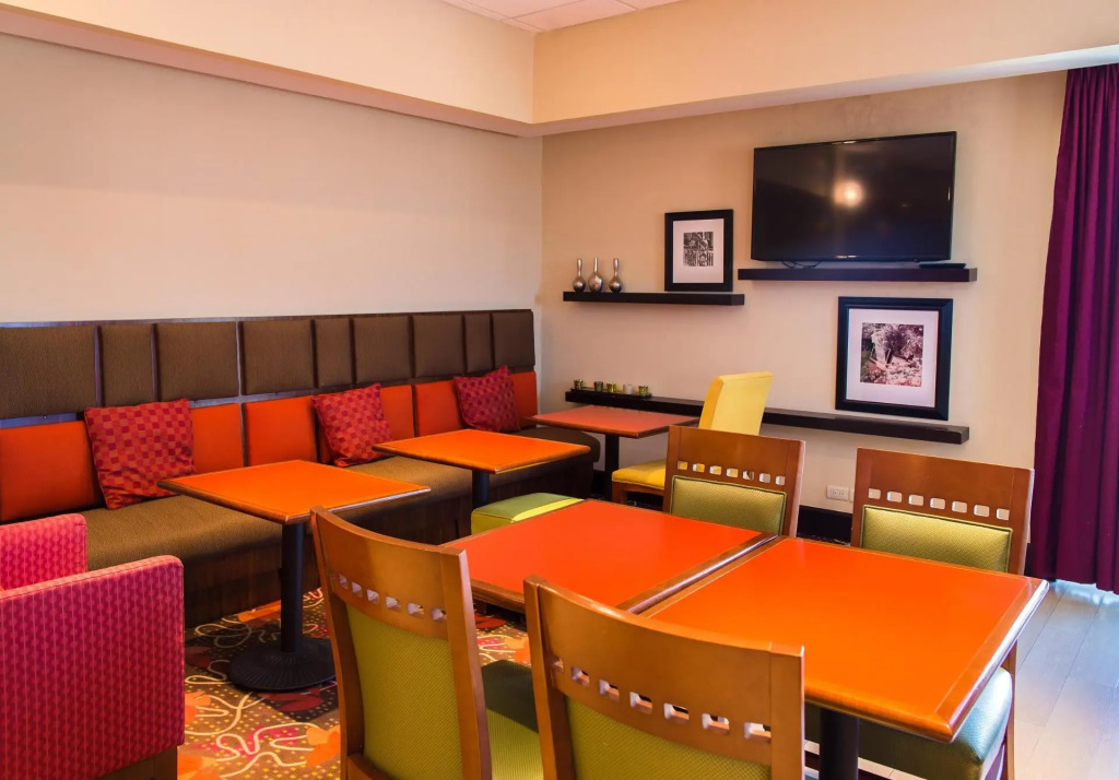 Hampton by Hilton Torreon Airport-Galerias