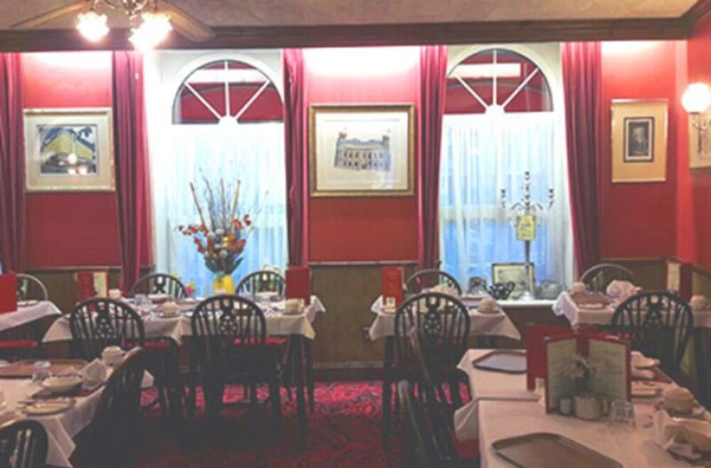 Mornington Hotel