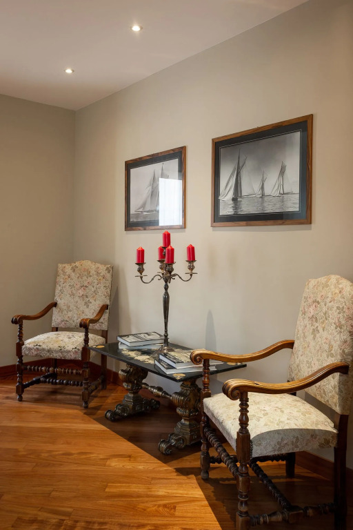 HNN Luxury Suites
