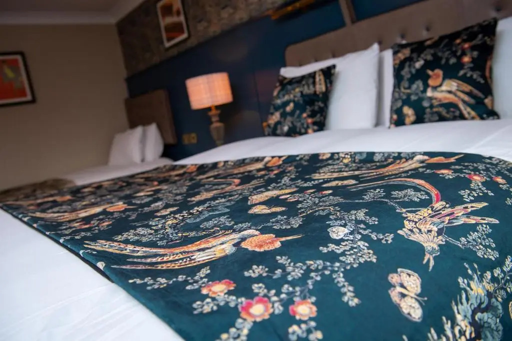 The Red Lion Inn by Chef & Brewer Collection