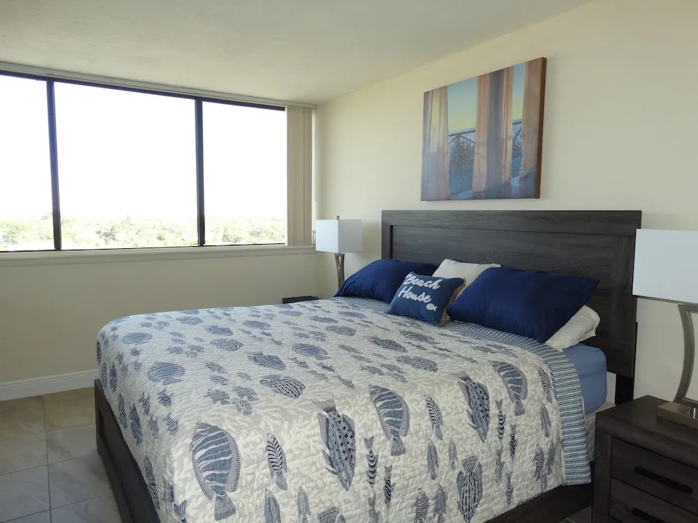 Our House at the Beach W-702 2 Bedrooms 2 Bathrooms Condo