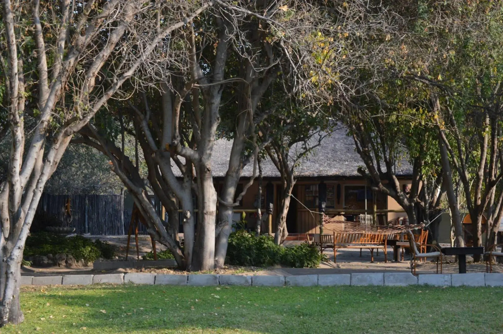 Motsebe Backpackers
