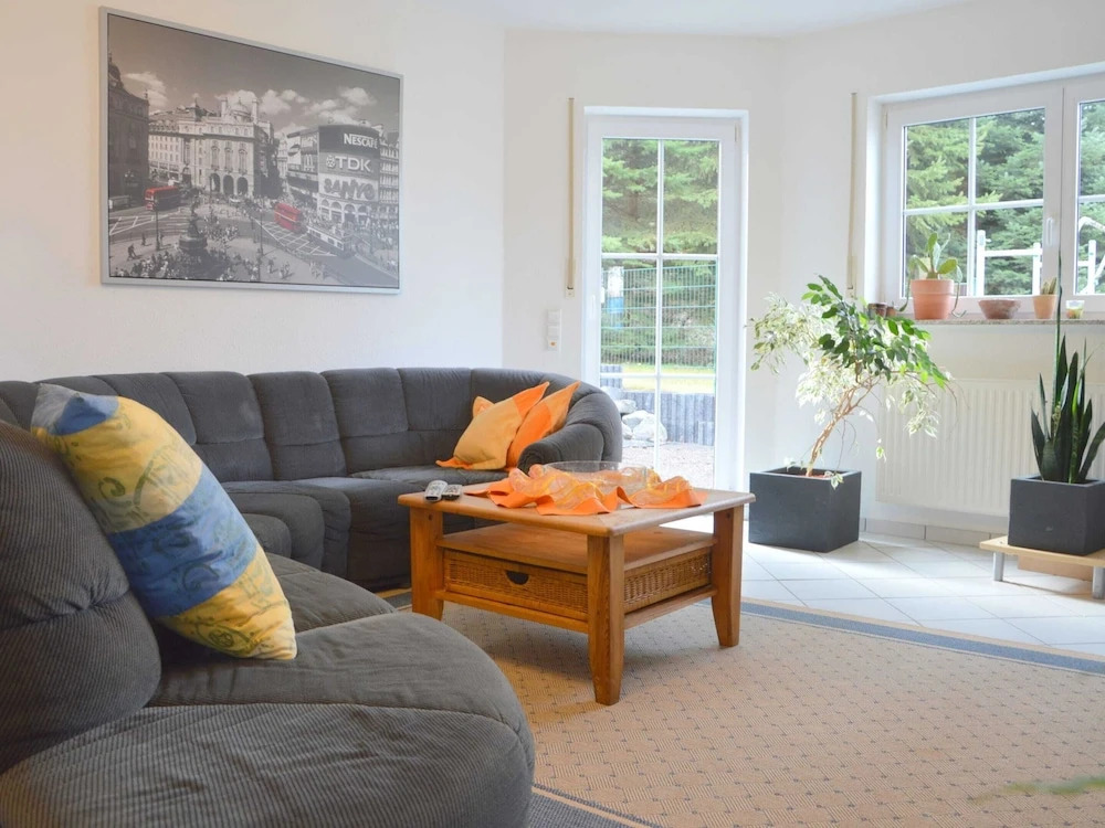 Beautiful Holdiday Home in Ulmen Near the Lake