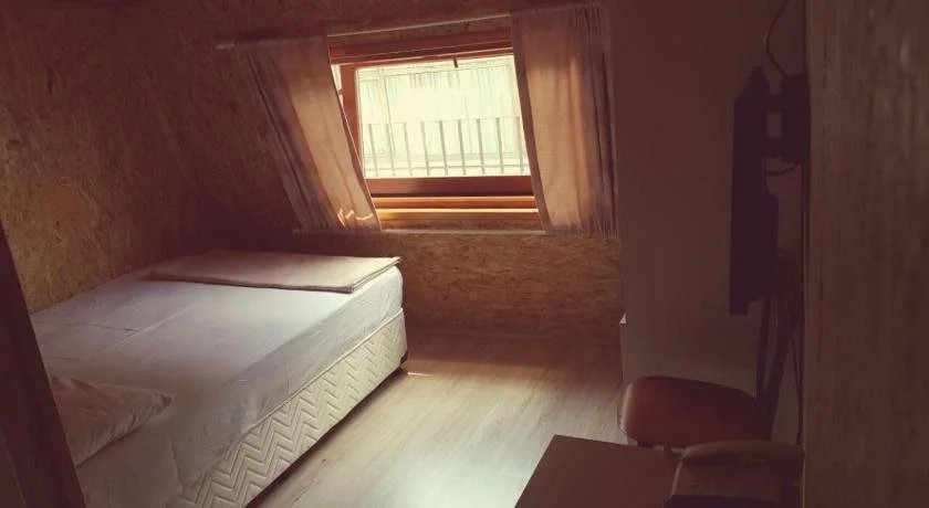 Otel Parpali