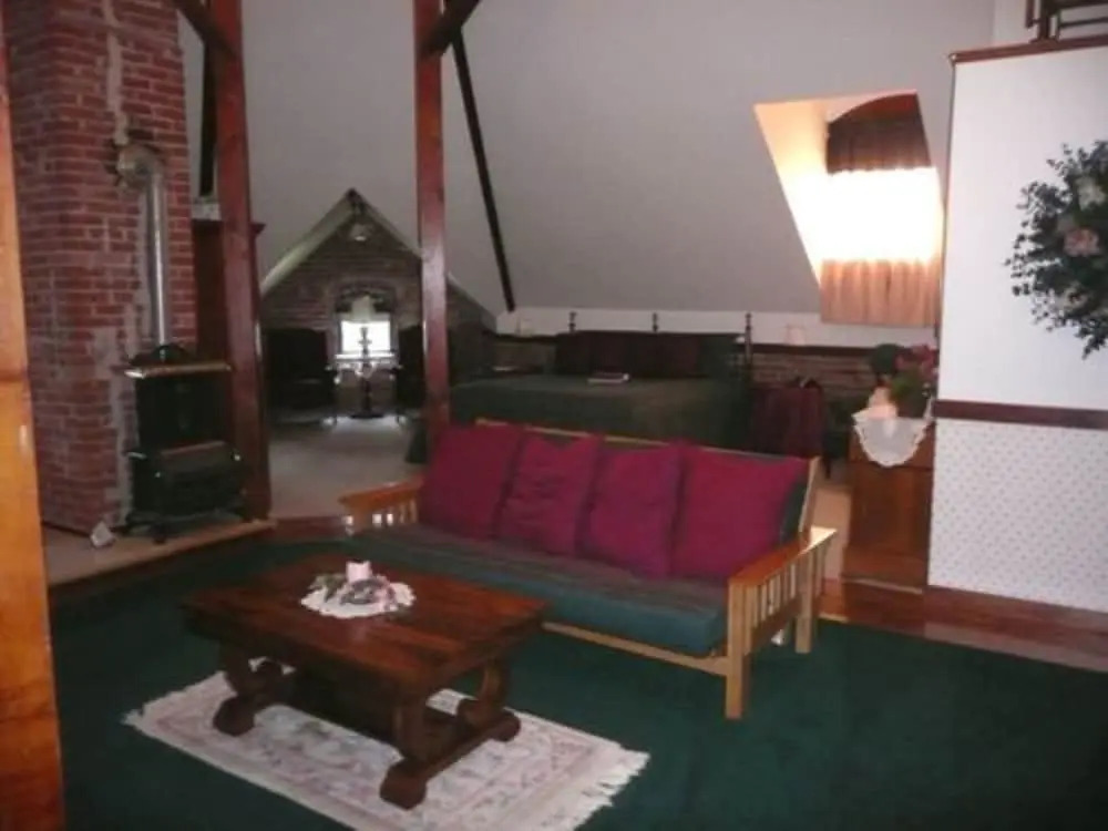 Squiers Manor B&B