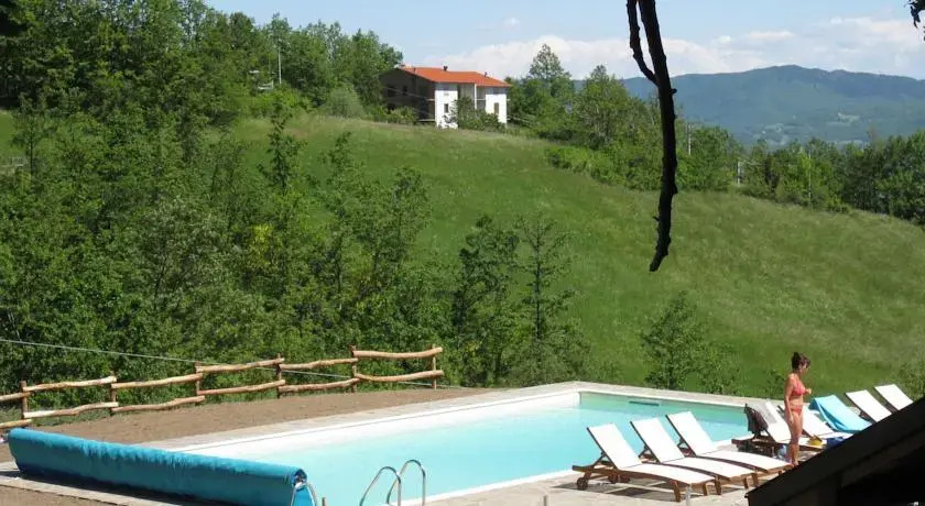 Casale di Sambuceto B&B, Country House