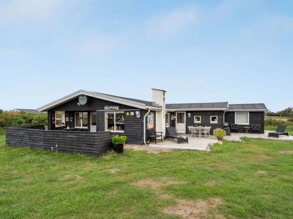 "Lizbeth" - 300m from the sea in NW Jutland