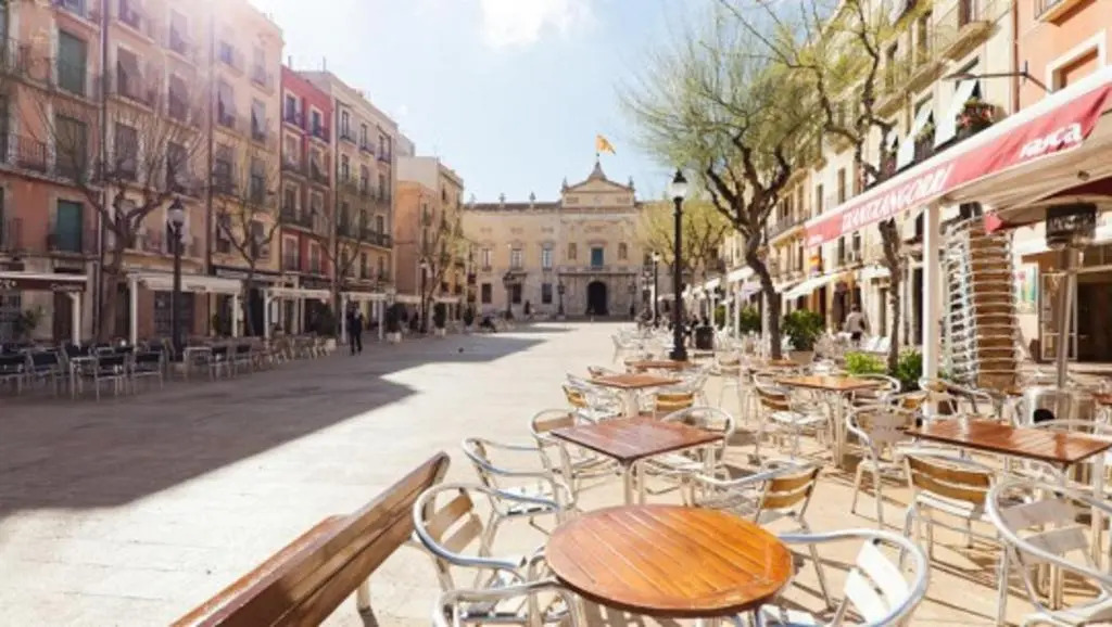 Plaça De La Font