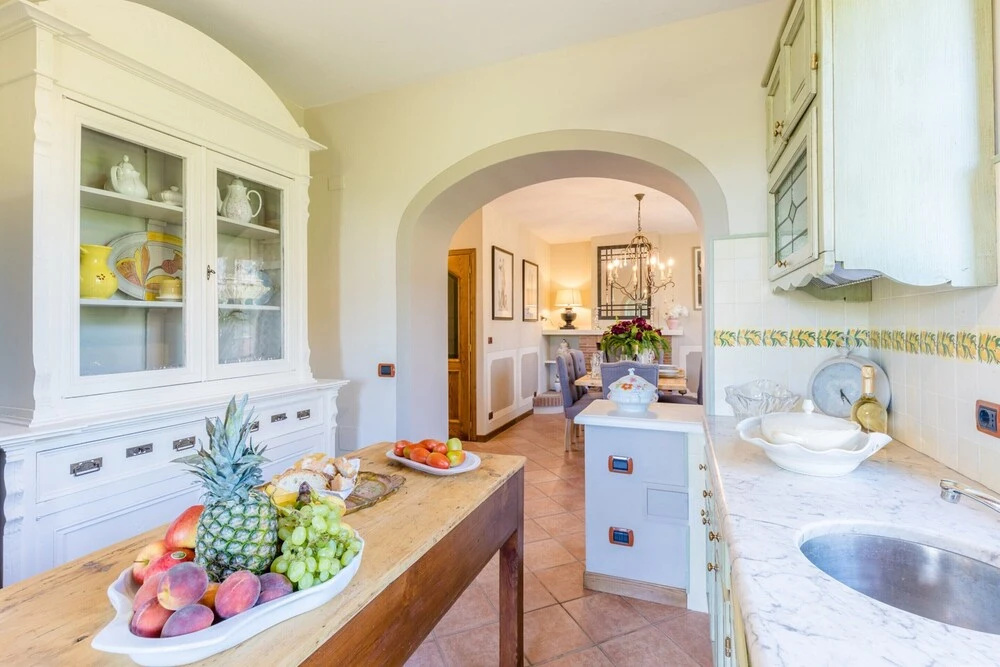 Country Home in Lucca near Tuscan Wineries
