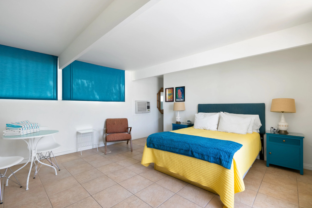 Monkey Tree Hotel 12