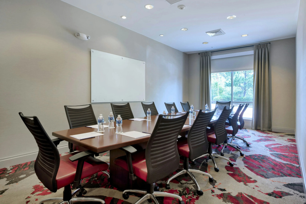 DoubleTree by Hilton Raleigh-Cary