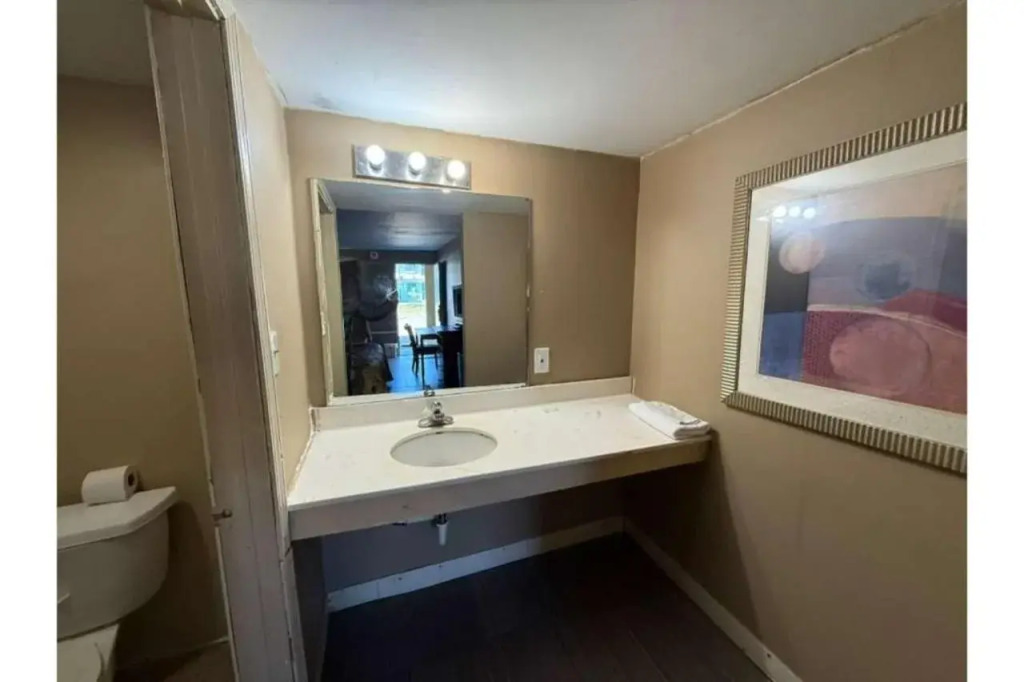 Luxury Inn By Hotel O Hattiesburg, MS