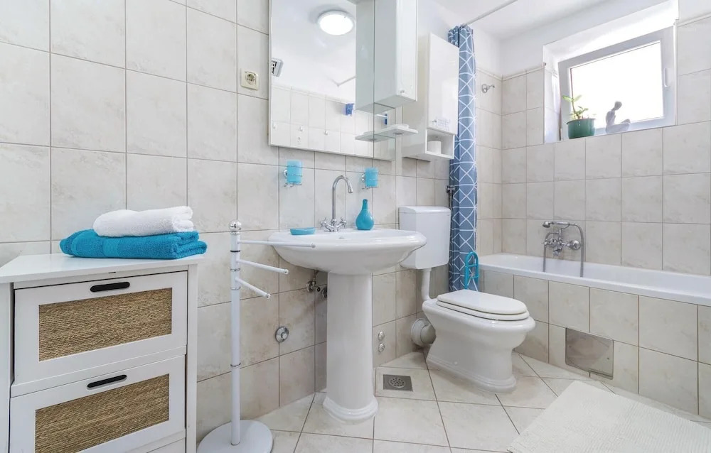 Awesome Home in Pula With Wifi and 2 Bedrooms