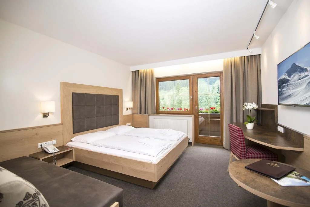 Hotel Eden
