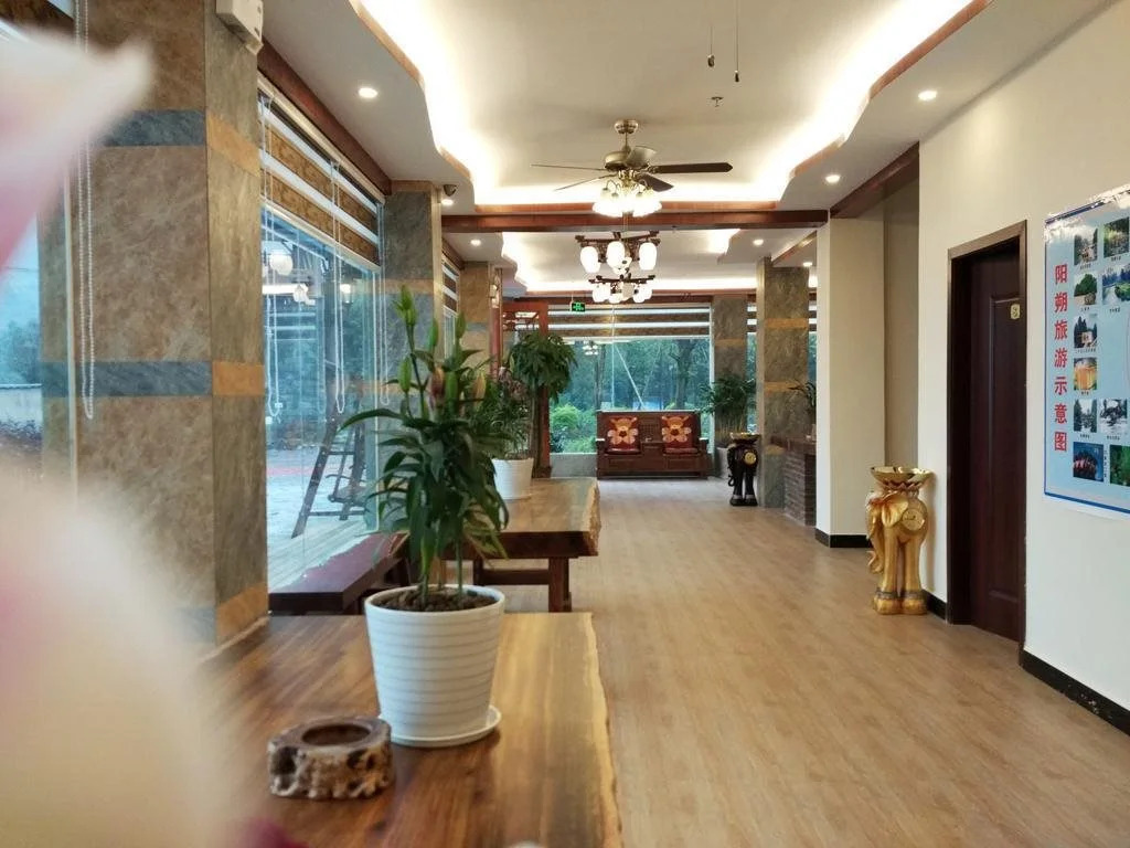 Happy Journey Hotel