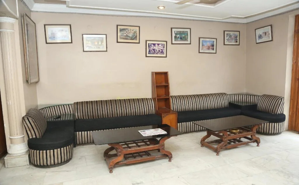 Satyam Hotel