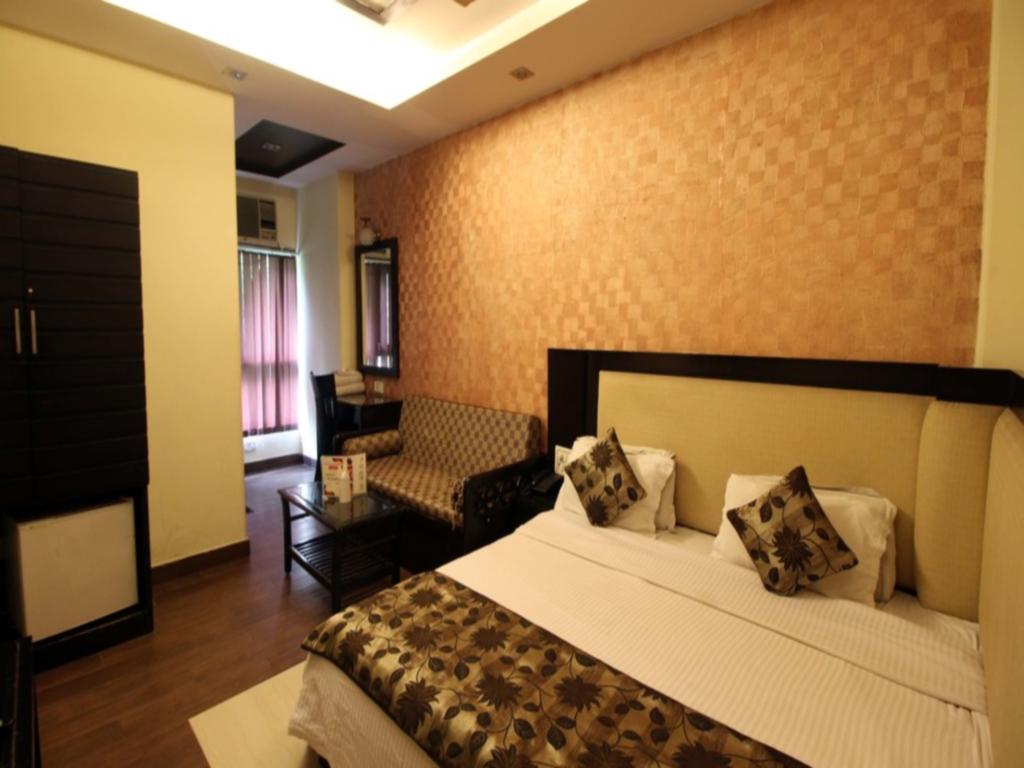 THE BONLON INN-NEAR BLK HOSPITAL