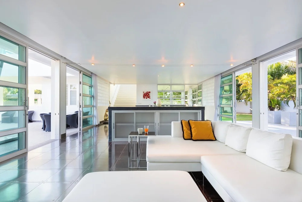 Secluded Paradise Your Exclusive Villa Retreat V82