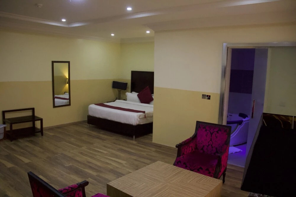 H210 Lagos