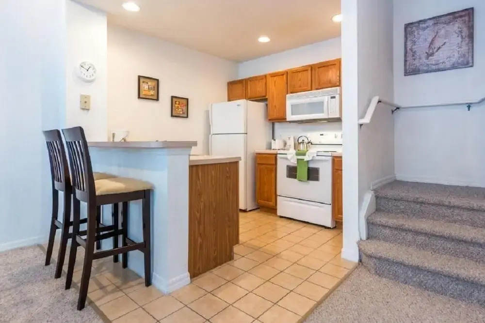 3 Bedroom Budget Home - Private Pool