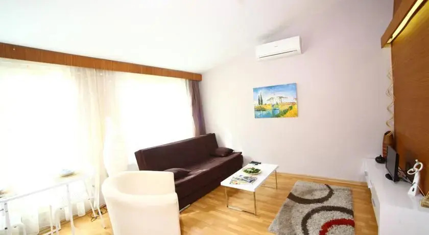 Rose Suites