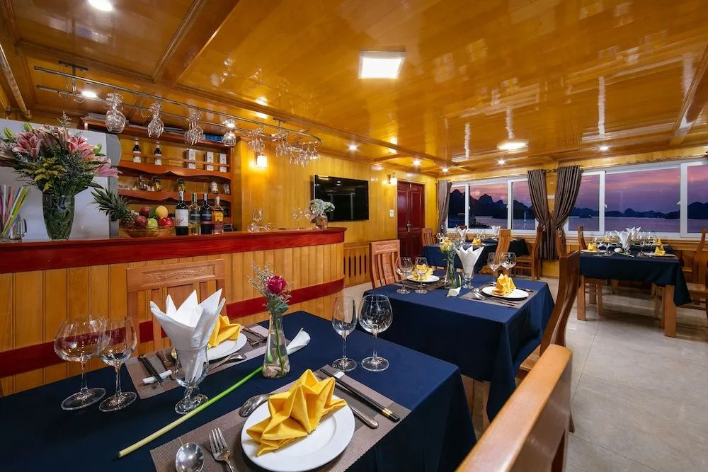 Azela Cruise