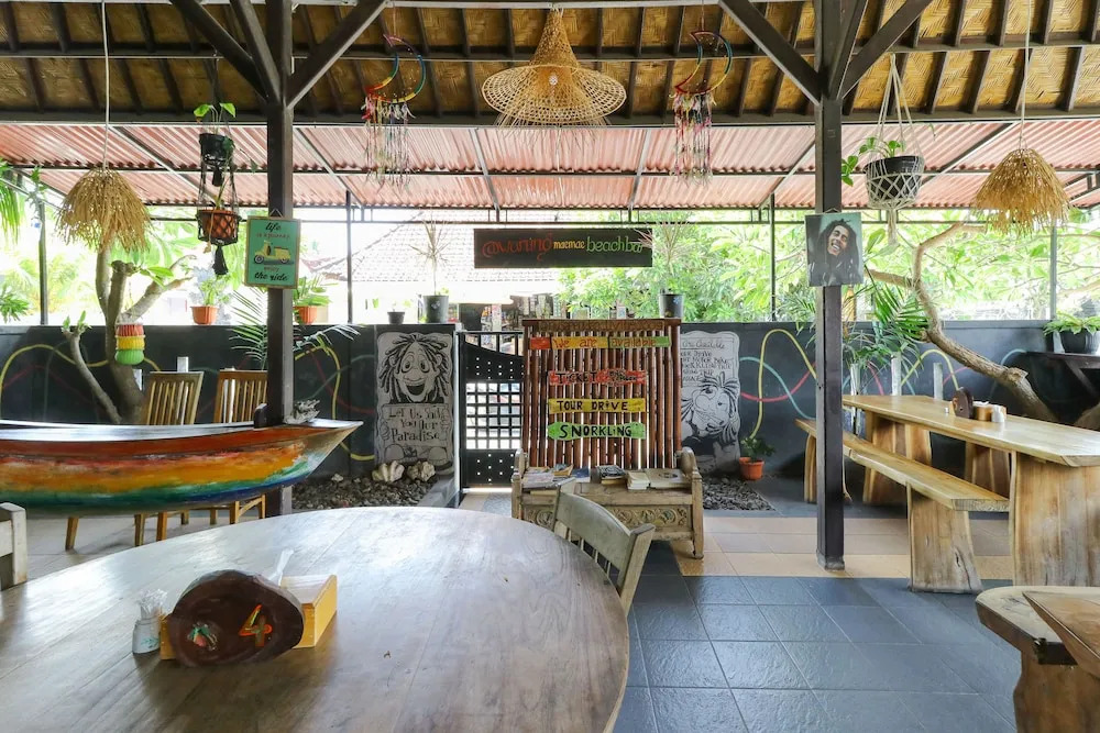 Maemae Beach House
