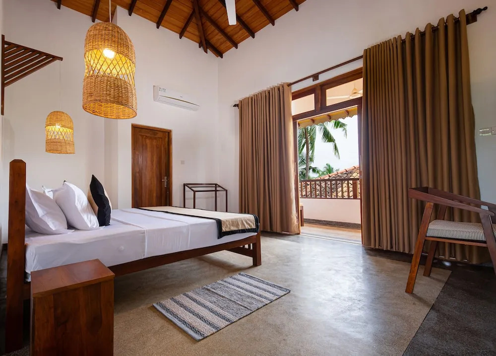 Serenity Boutique - Unawatuna