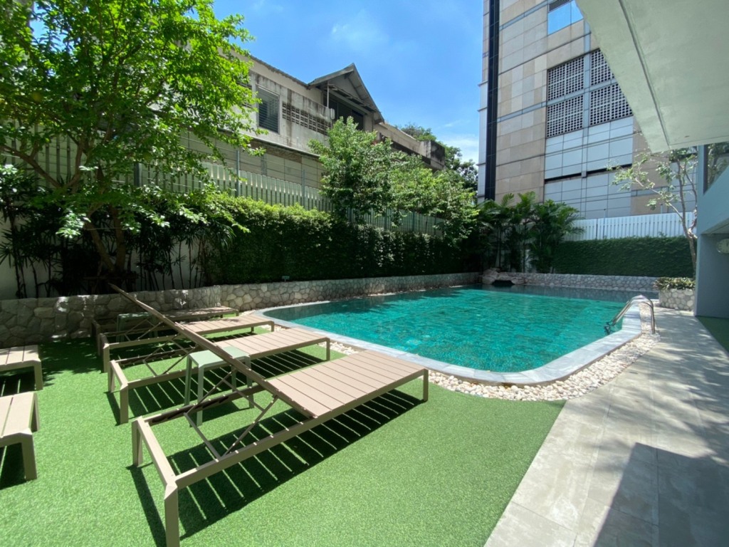 The Quarter Saladaeng by UHG - Walk to Central Park & The Common