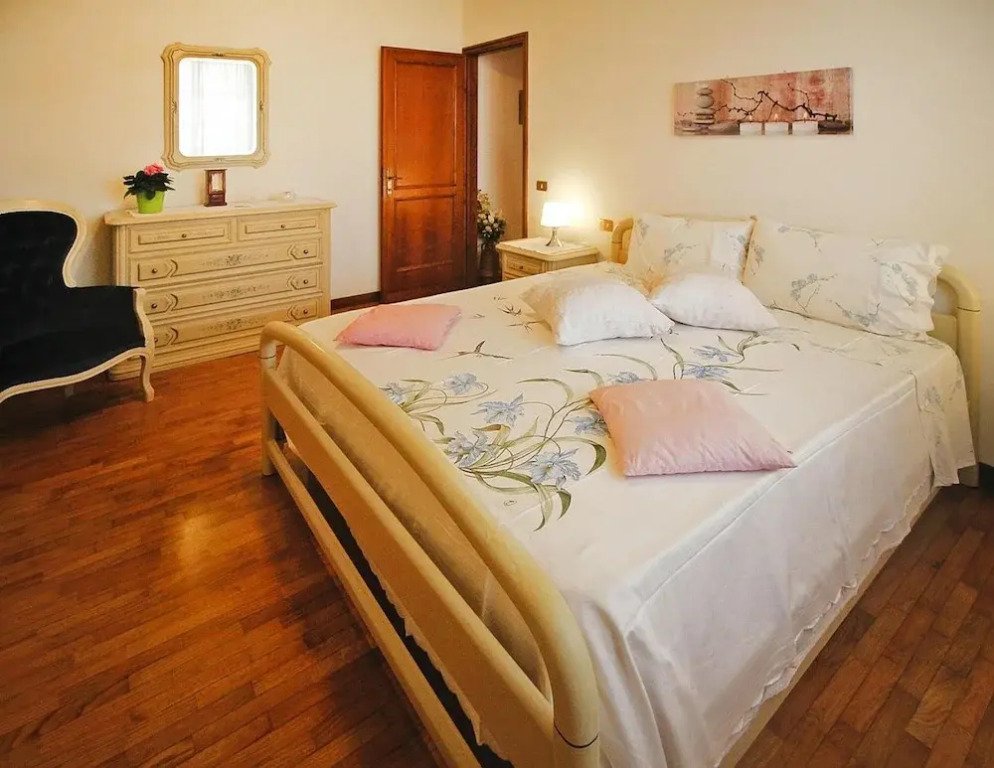 Holiday Home in Versilia Near Sandy Beaches
