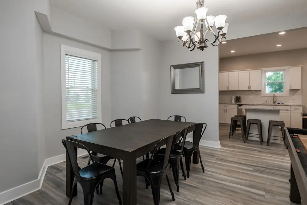 Brand New 4 Bedroom Luxury Home in Indy!