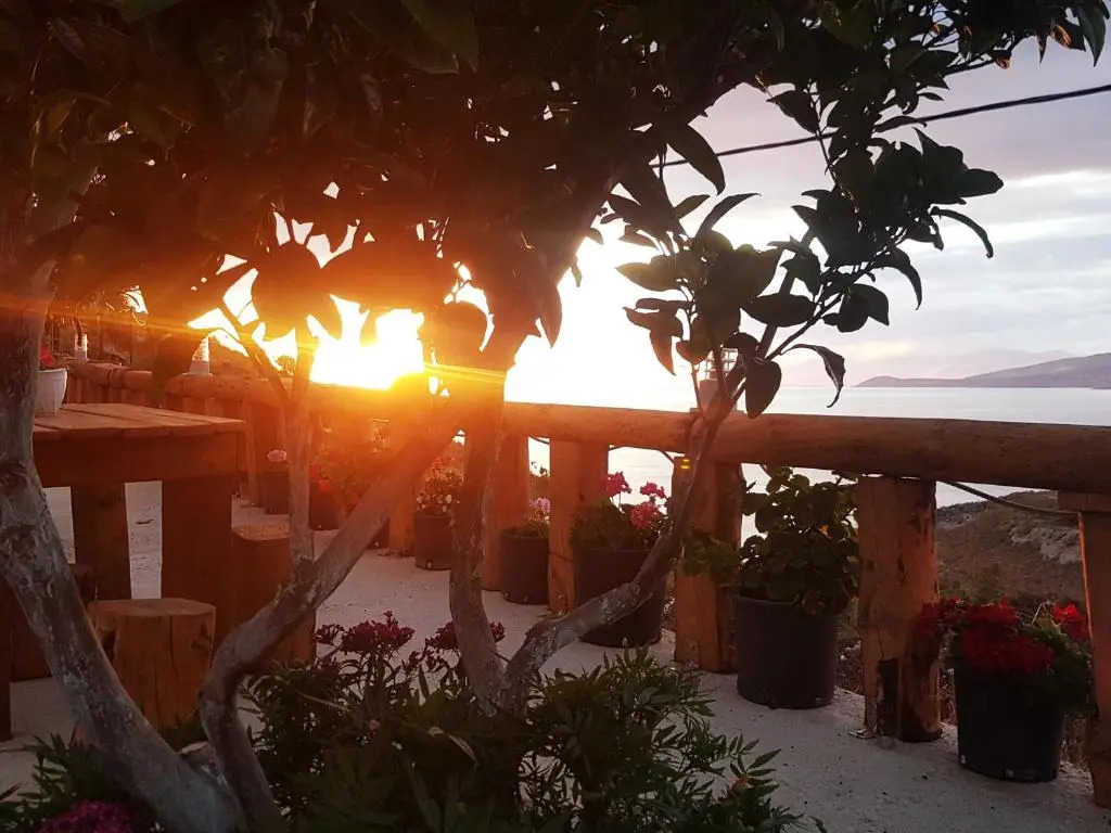 Emiljano Seaview